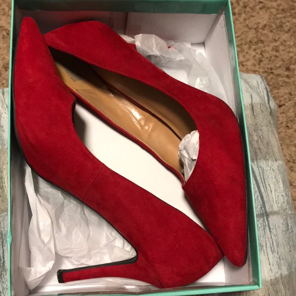 Sexy Red Pumps Size 13M